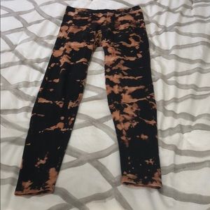 Reverse dye tie dye leggings